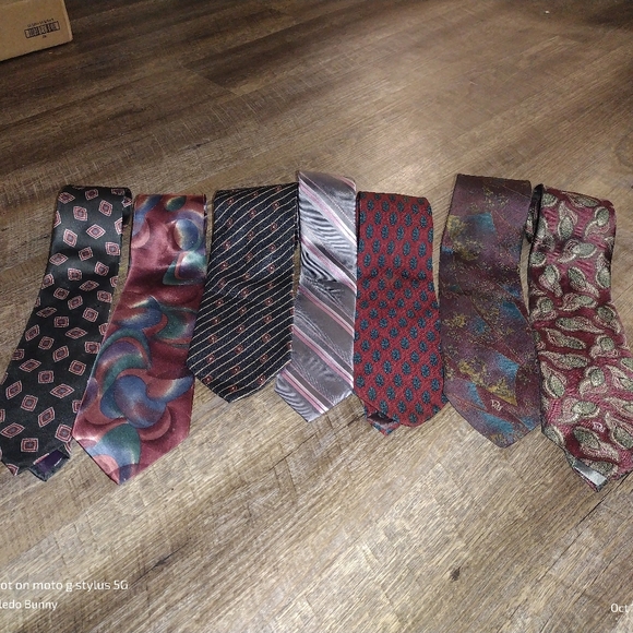 Designer Tie lot of 7 - Picture 2 of 3